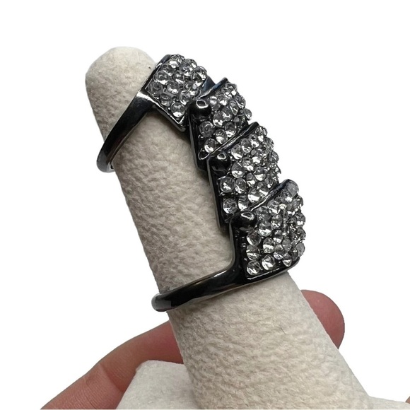 Gunmetal Gray Clear Rhinestone Articulated Hinged Knuckle Ring - Picture 5 of 11